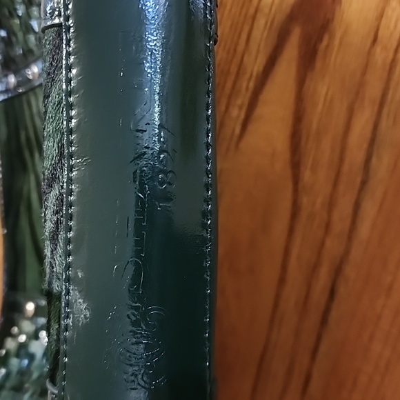 NWOT SHARIF CROSSYBODY BAG. - Picture 10 of 14